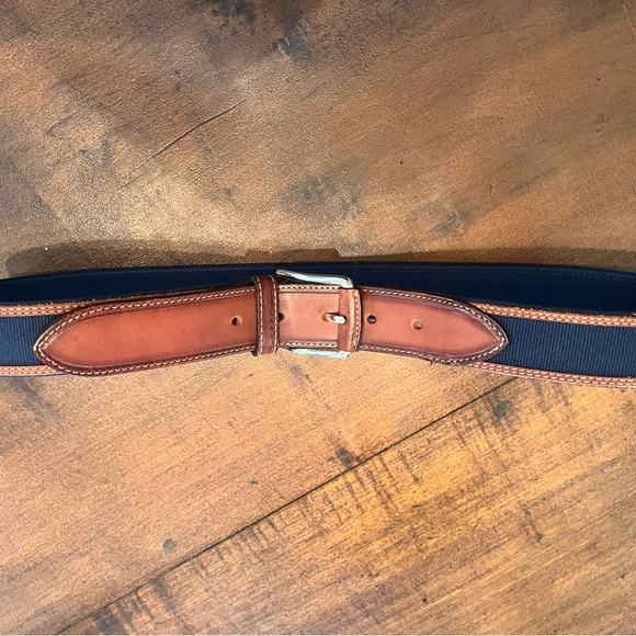 Peter Millar Men's Navy and Brown Leather Belt Sz 34 - Picture 1 of 9